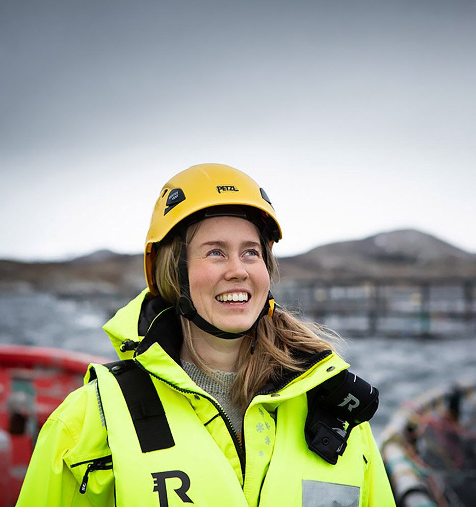 Sabine Fossmo 在大海網箱上